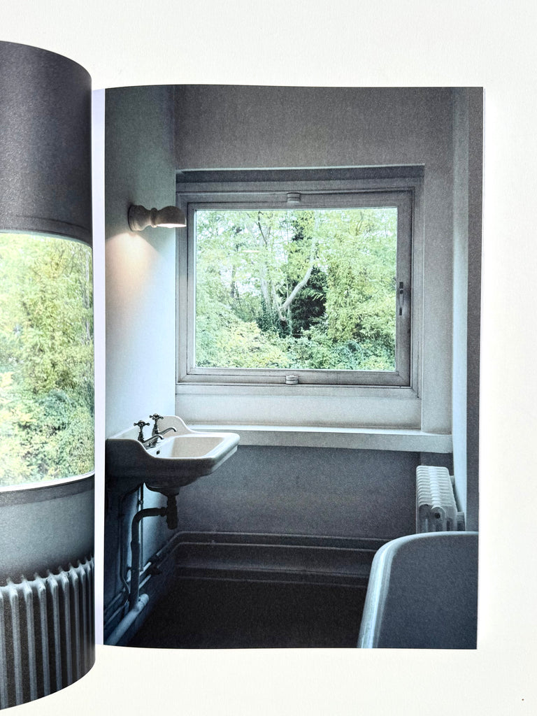LOOKING THROUGH LE CORBUSIER WINDOWS BY TAKASHI HOMMA | BOOK/SHOP